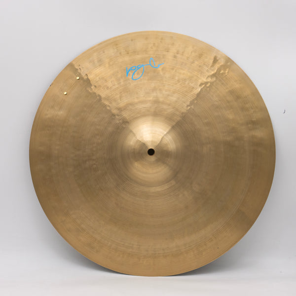 19" Glow